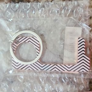 Grace & Lace no touch tool